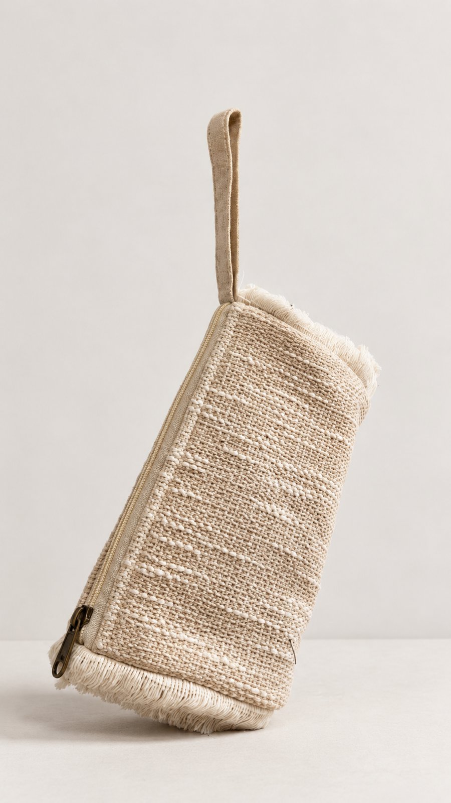 Cotton Slub Sunberg Pouch in Off White