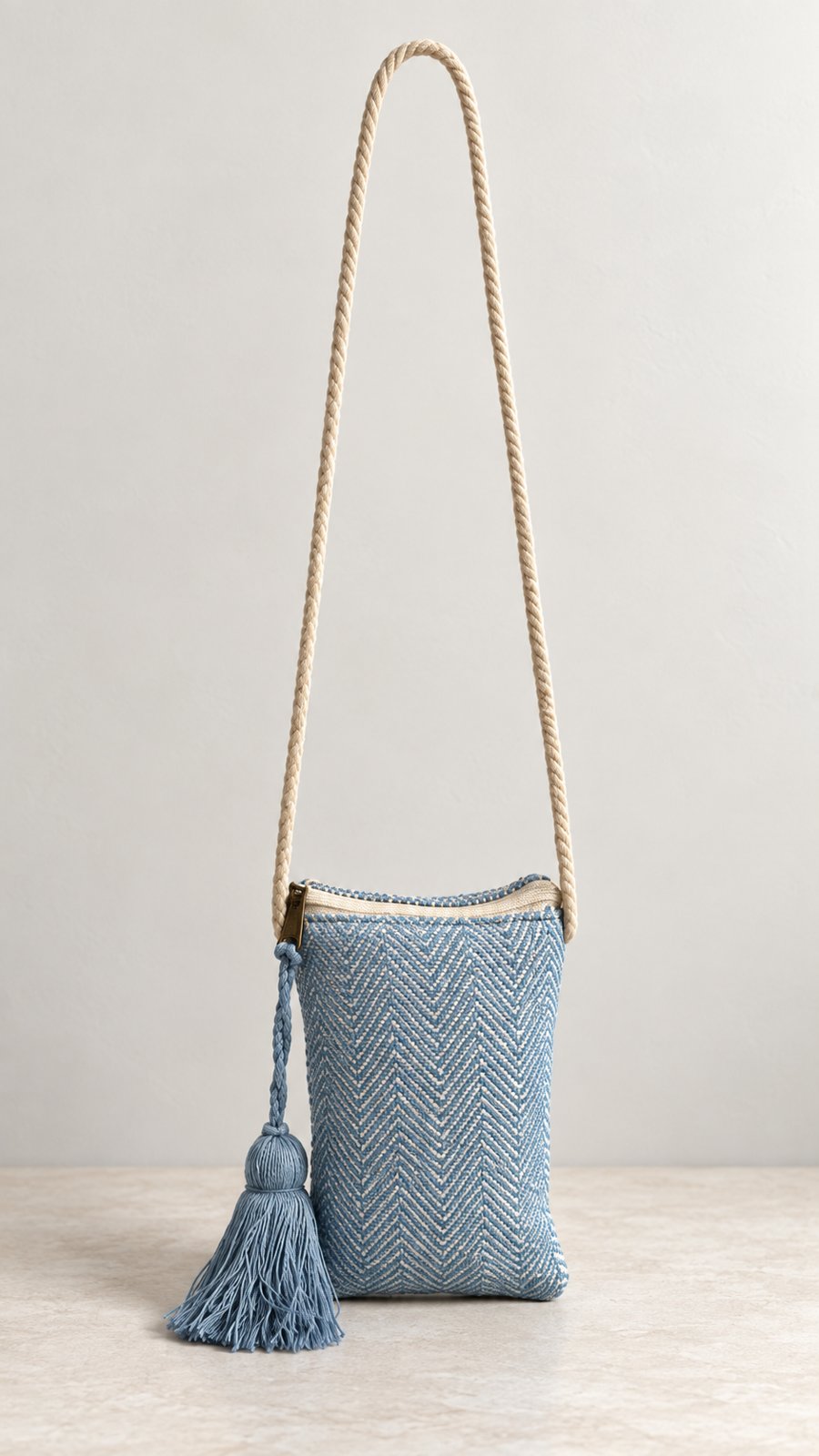 Mobile Throw Sling Pouch in Blue