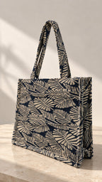 Throw Box Bag in Navy Leaf