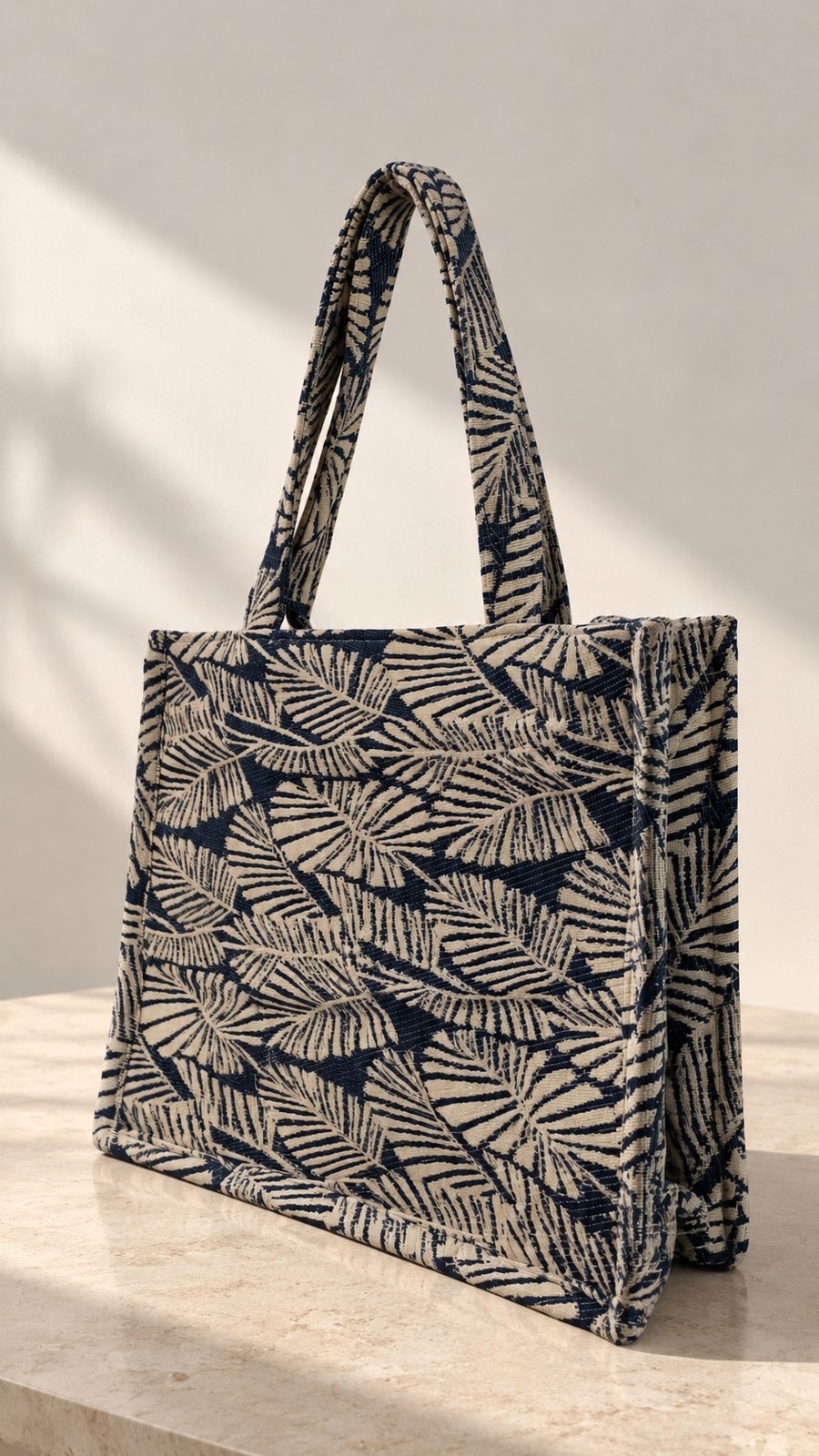 Throw Box Bag in Navy Leaf